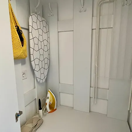 3 Vis-a-vis - Gara De Nord Apartamento *